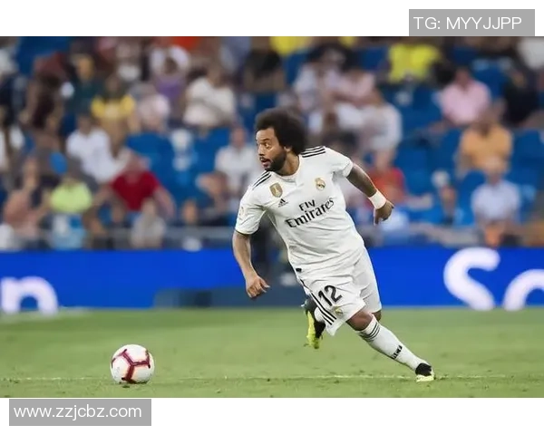 足球巨星陨落纪实：回顾那些离世的传奇人物与他们的足球故事